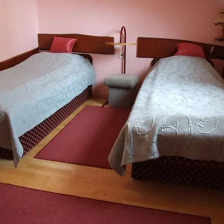 Diana Hotel 3*