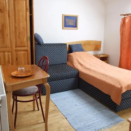 Diana Ξενοδοχείο Πετς